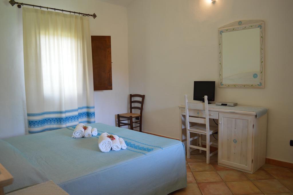 Hotel Cardedu Luaran gambar
